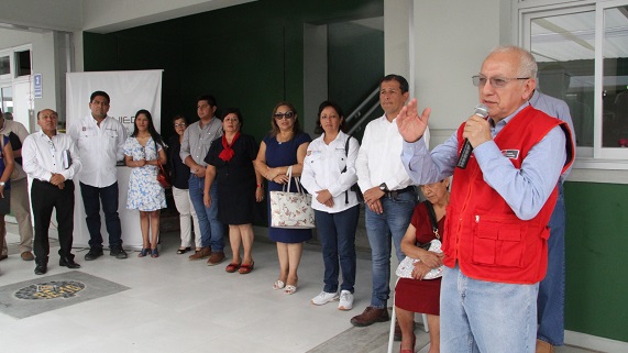 Ministro hablando