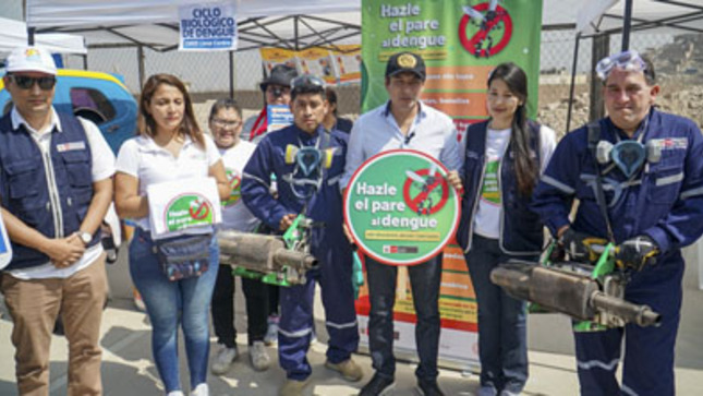 Imagen 1 de Brigadas contra el dengue realizan control larvario en 250 viviendas de la Quebrada Castro Castro en San Juan de Lurigancho