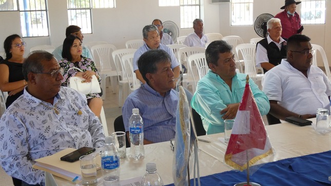 Alcalde Reedy Bancayan presentó iniciativa para superar problemas económicos municipales