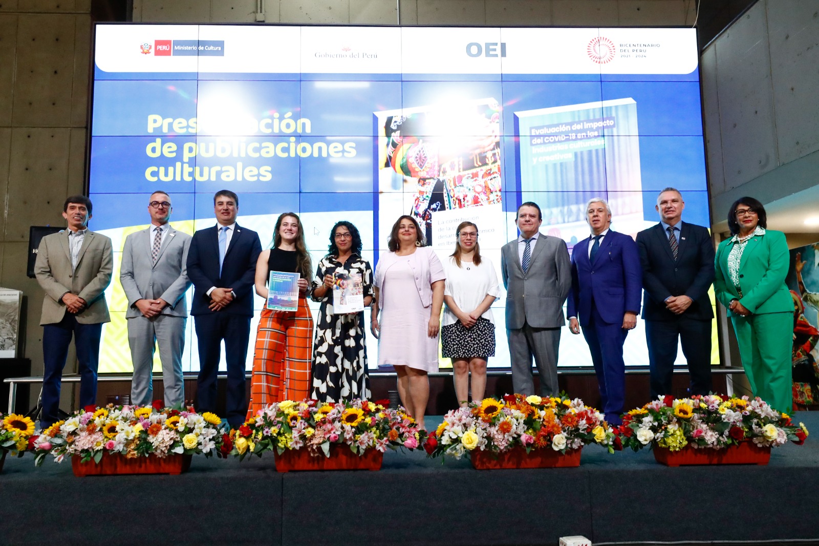 Ministra de Cultura participó de la presentación de publicaciones culturales sobre el impacto de la COVID- 19 en el sector