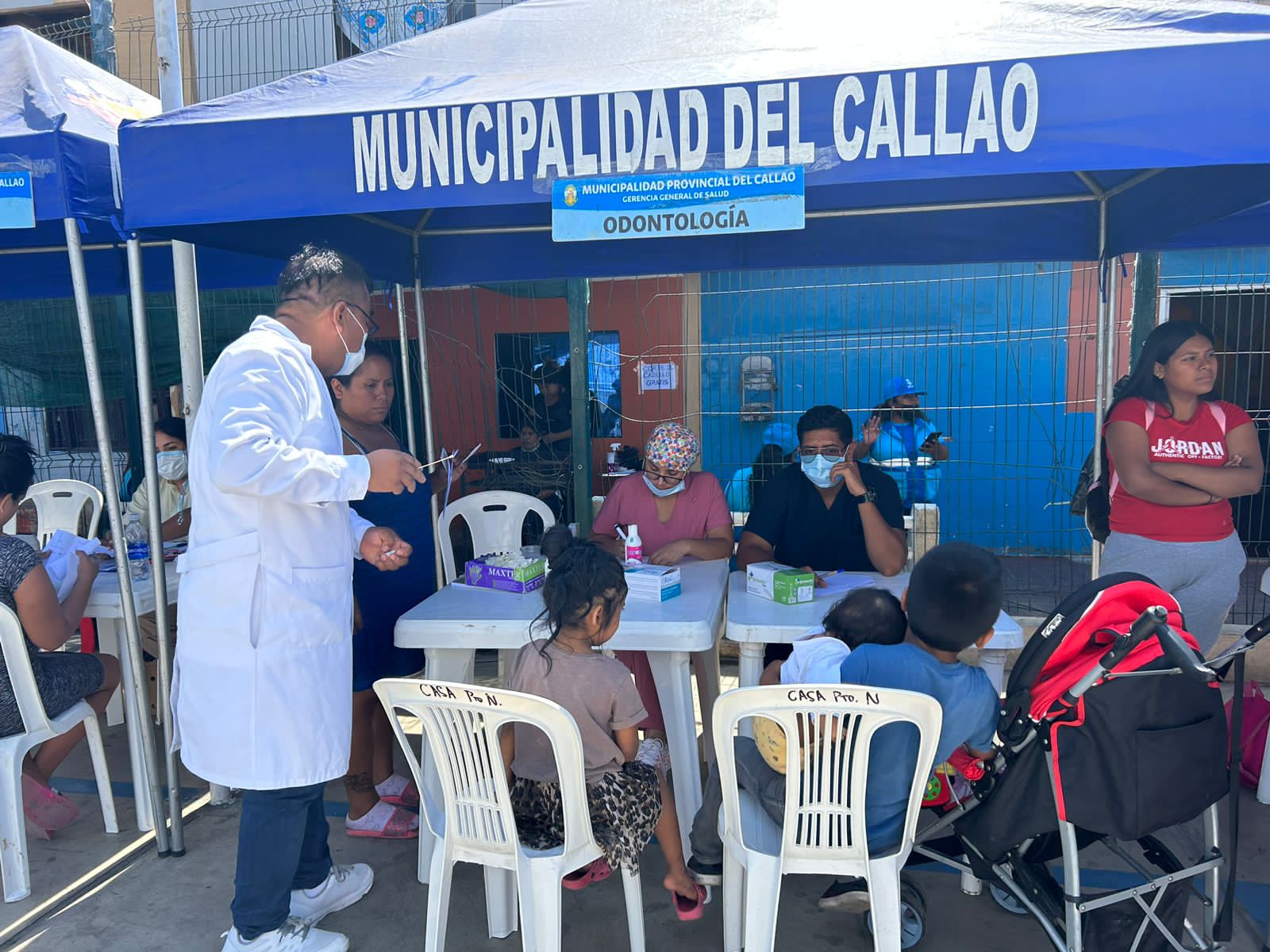 La Municipalidad Provincial del Callao, a través de la Gerencia de Salud realizó una Campaña Médica gratuita en la losa deportiva del A.A.H.H. Puerto Nuevo.
