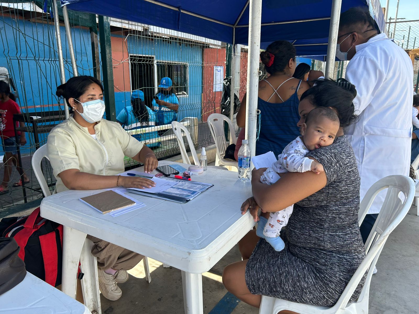 La Municipalidad Provincial del Callao, a través de la Gerencia de Salud realizó una Campaña Médica gratuita en la losa deportiva del A.A.H.H. Puerto Nuevo.