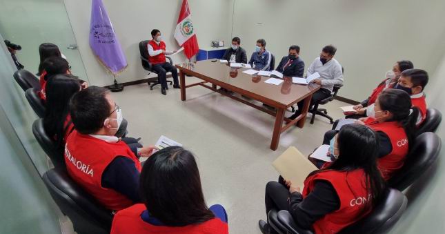 Contraloría identifica a 13 funcionarios con presunta responsabilidad penal por transferencias irregulares en el Hospital Regional de Ayacucho