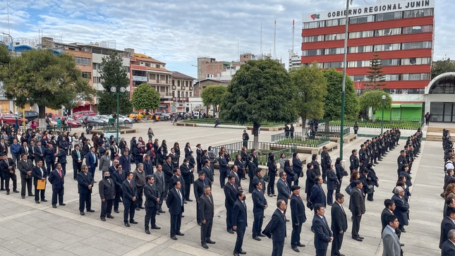 Después de 2 años de pandemia, MPH Realizó la primera ceremonia de izamiento