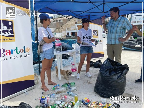 Nuestro Alcalde siempre apoyando en cada evento
