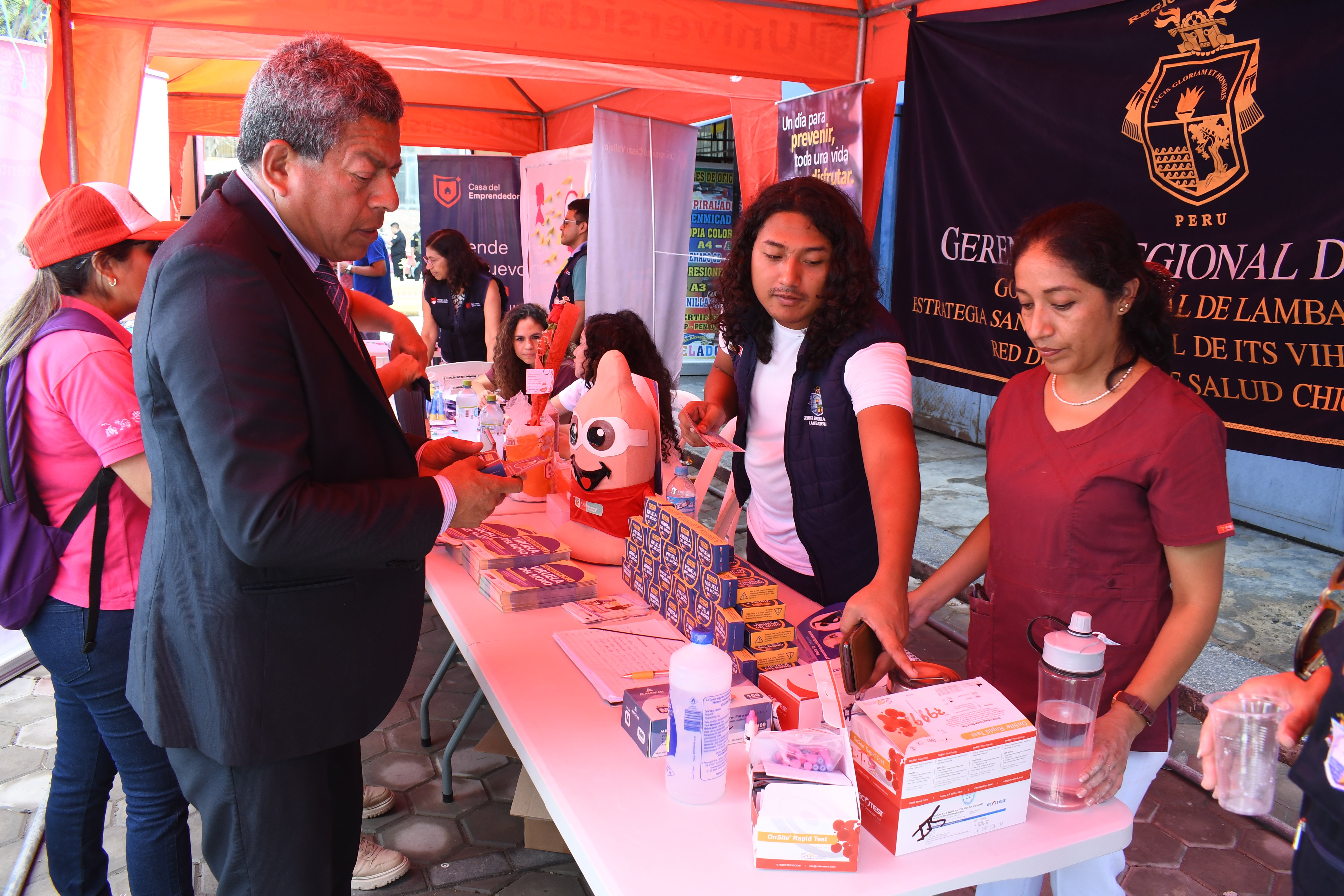 Geresa se suma a feria por "Día Internacional de la Mujer"