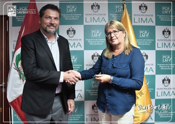 Nuestro Alcalde con la Gerente General del Gobierno Regional Metropolitano de Lima