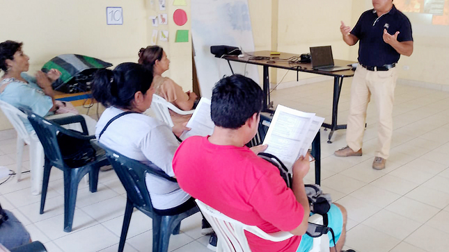 Municipalidad de Huaral realizó taller de Quioscos y cafetines saludables