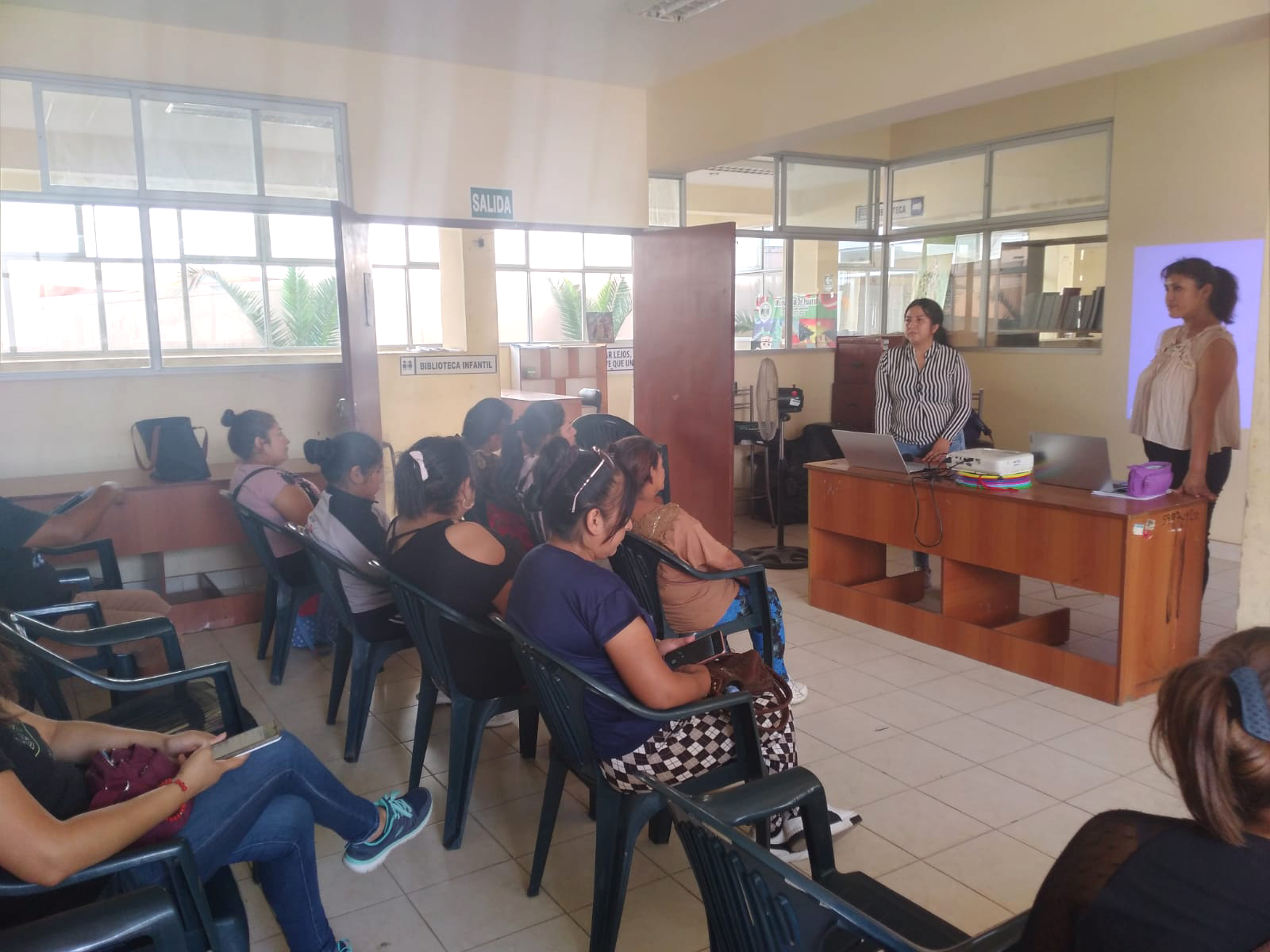 Municipalidad de Huaral realizó taller de Quioscos y cafetines saludables