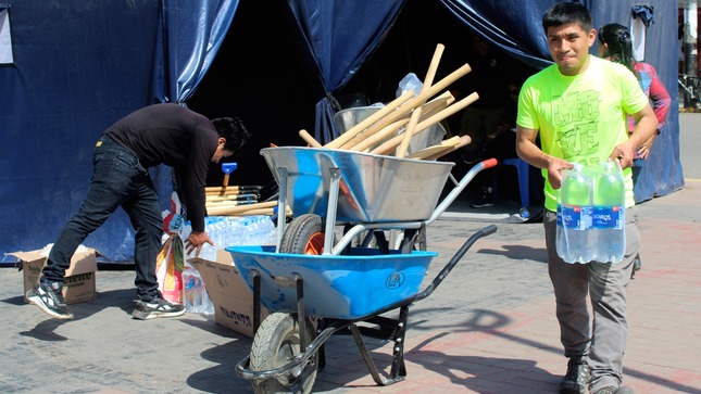 Entregan herramientas y alimentos no perecibles a las comunidades de Pacaraos, Viscas, Ravira y Vichaycocha