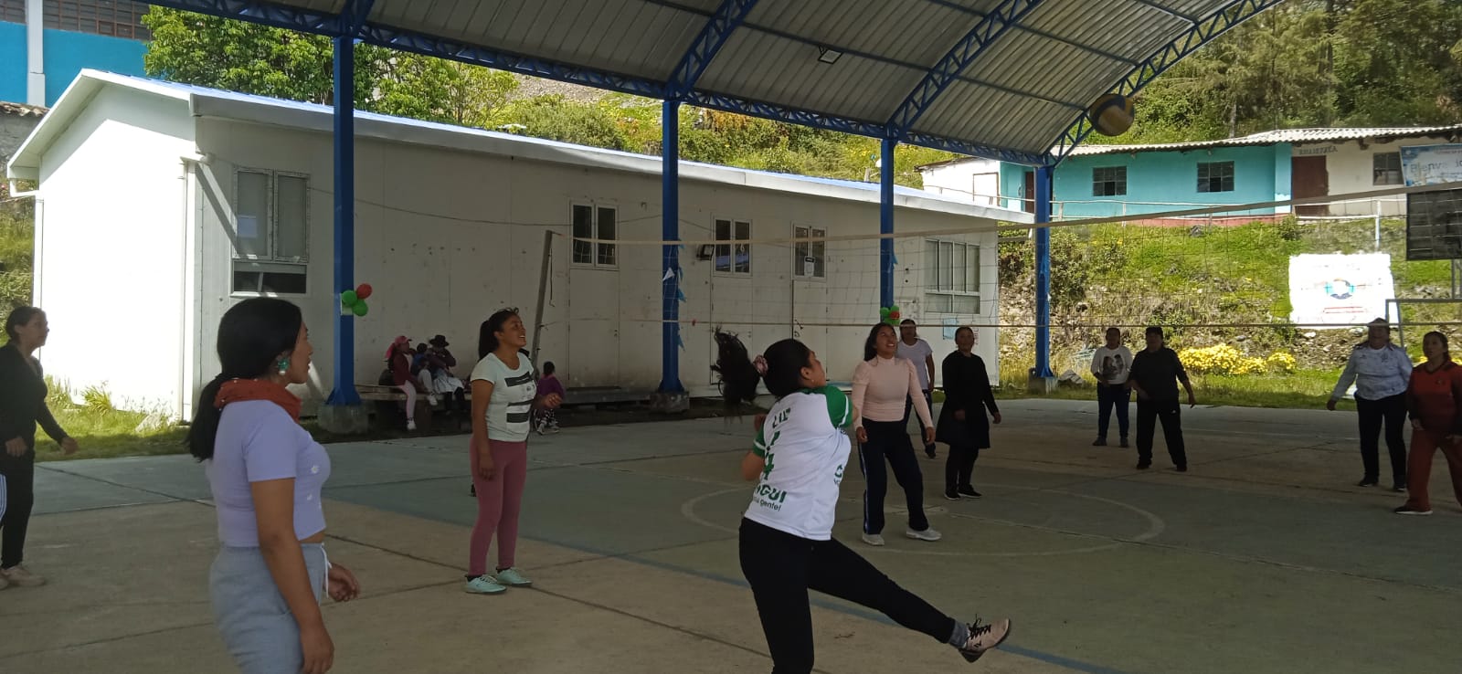 Tarde deportiva para las mujeres.