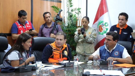 Gobernador dispone sincerar y optimizar recursos para atender emergencia por lluvias en Piura