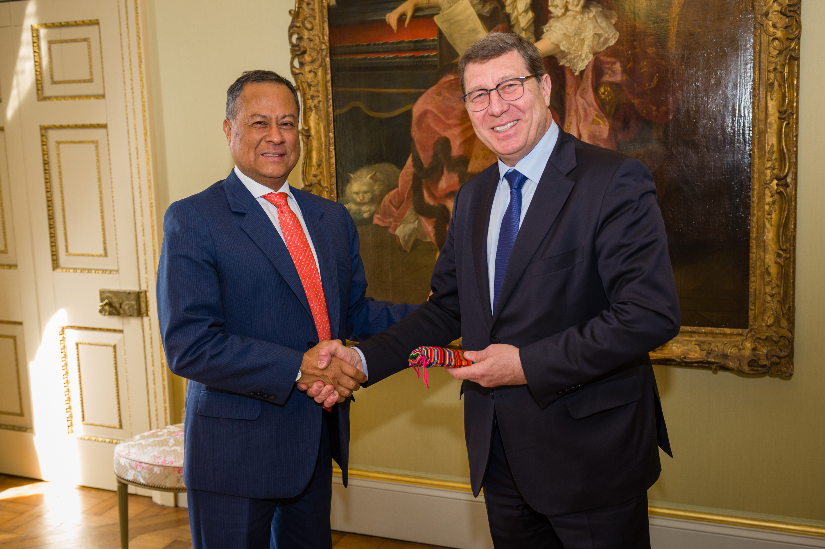 Embajador del Perú en Suiza y presidente del Consejo de Estado del Cantón de Ginebra
