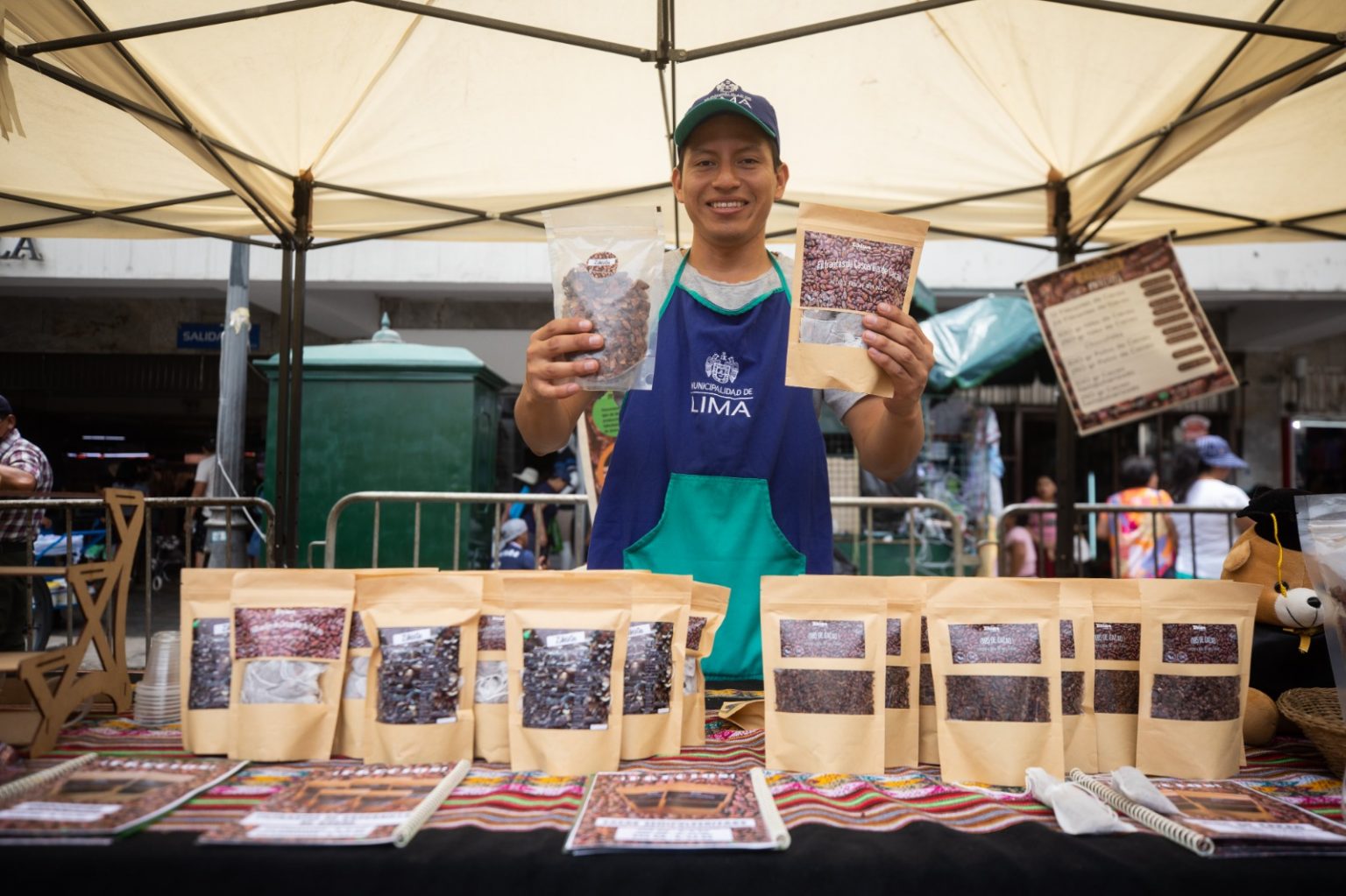 Veintiocho productores agroindustriales participaron en la Feria Renacer Alimentario.