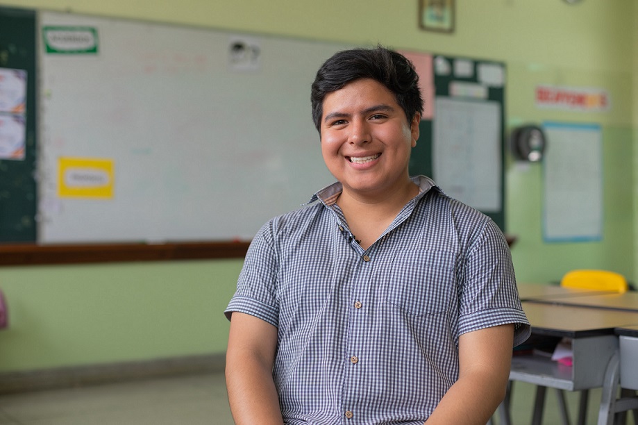 Joven talento del Pronabec estudió Educación.