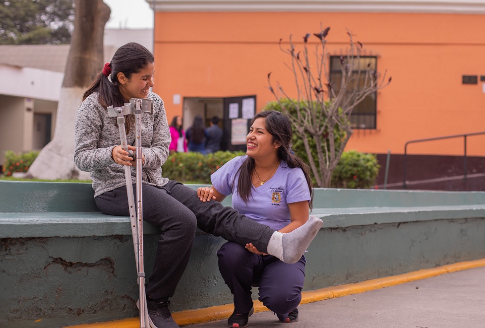 Talento estudió Tecnología Médica, con la especialidad de terapia ocupacional.