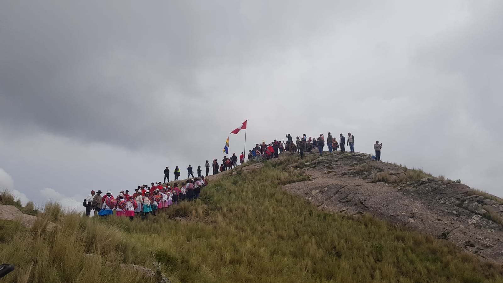 Cusco: Ministerio de Cultura restauró 13 kilómetros de camino ritual inka que une el Qorikancha con el mítico cerro Wanakauri