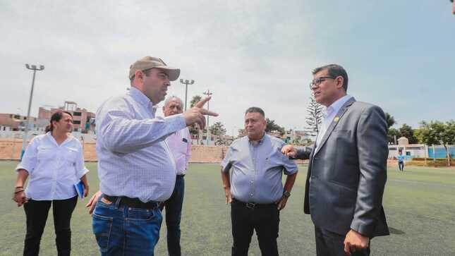 El alcalde Pedro Spadaro se reunió con su par de La Perla, Rodolfo Adrianzén, como parte de la agenda de actividades conjuntas que manejan ambos municipios.