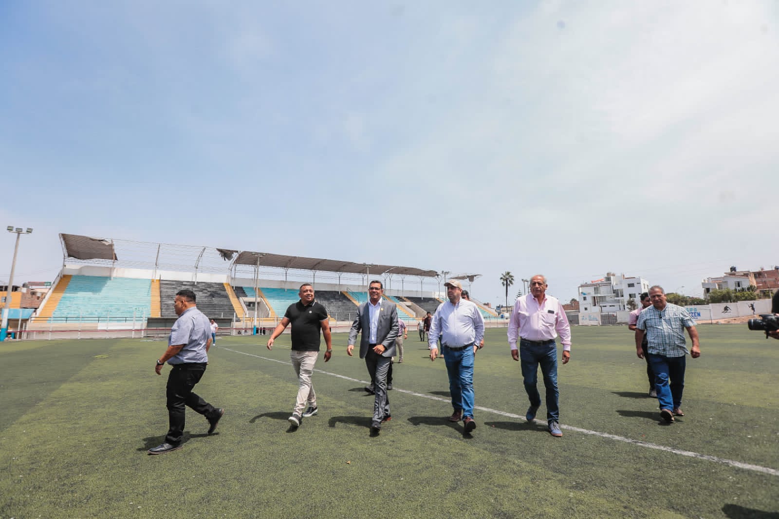 El alcalde Pedro Spadaro se reunió con su par de La Perla, Rodolfo Adrianzén, como parte de la agenda de actividades conjuntas que manejan ambos municipios.