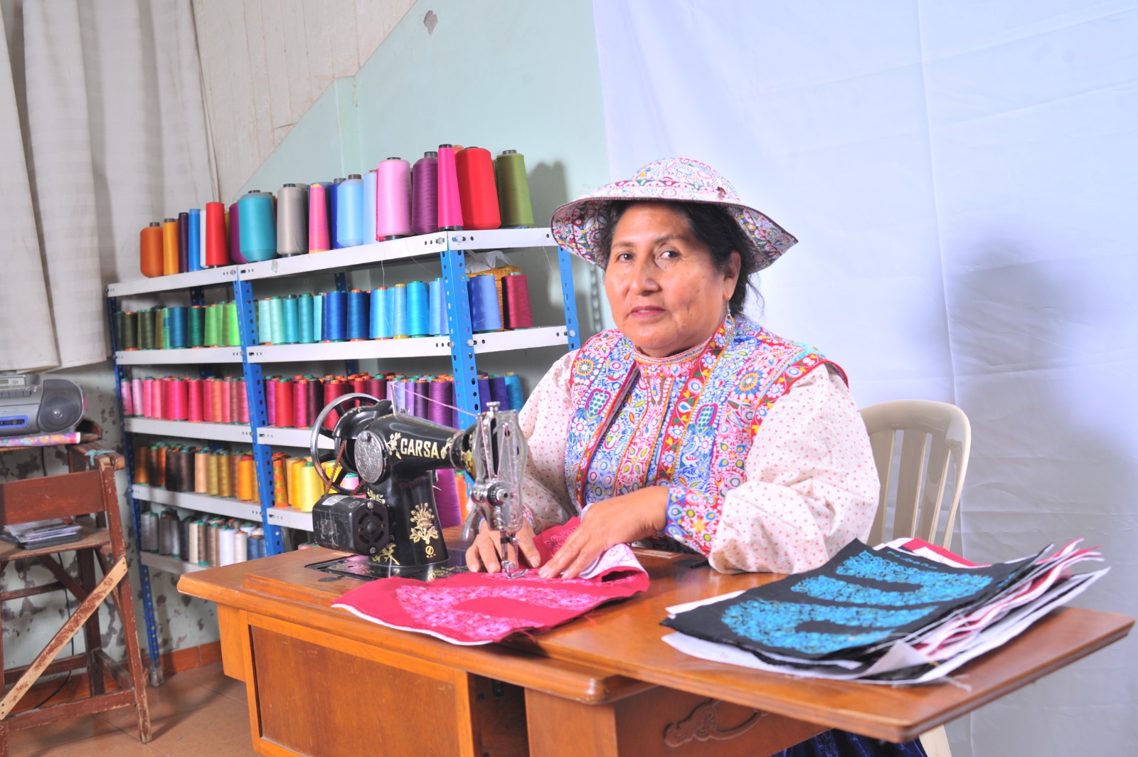 Ministerio de Cultura declara Personalidad Meritoria a la maestra bordadora Natividad Condori