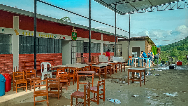 Jornada de limpieza en los colegios del distrito de Canchaque