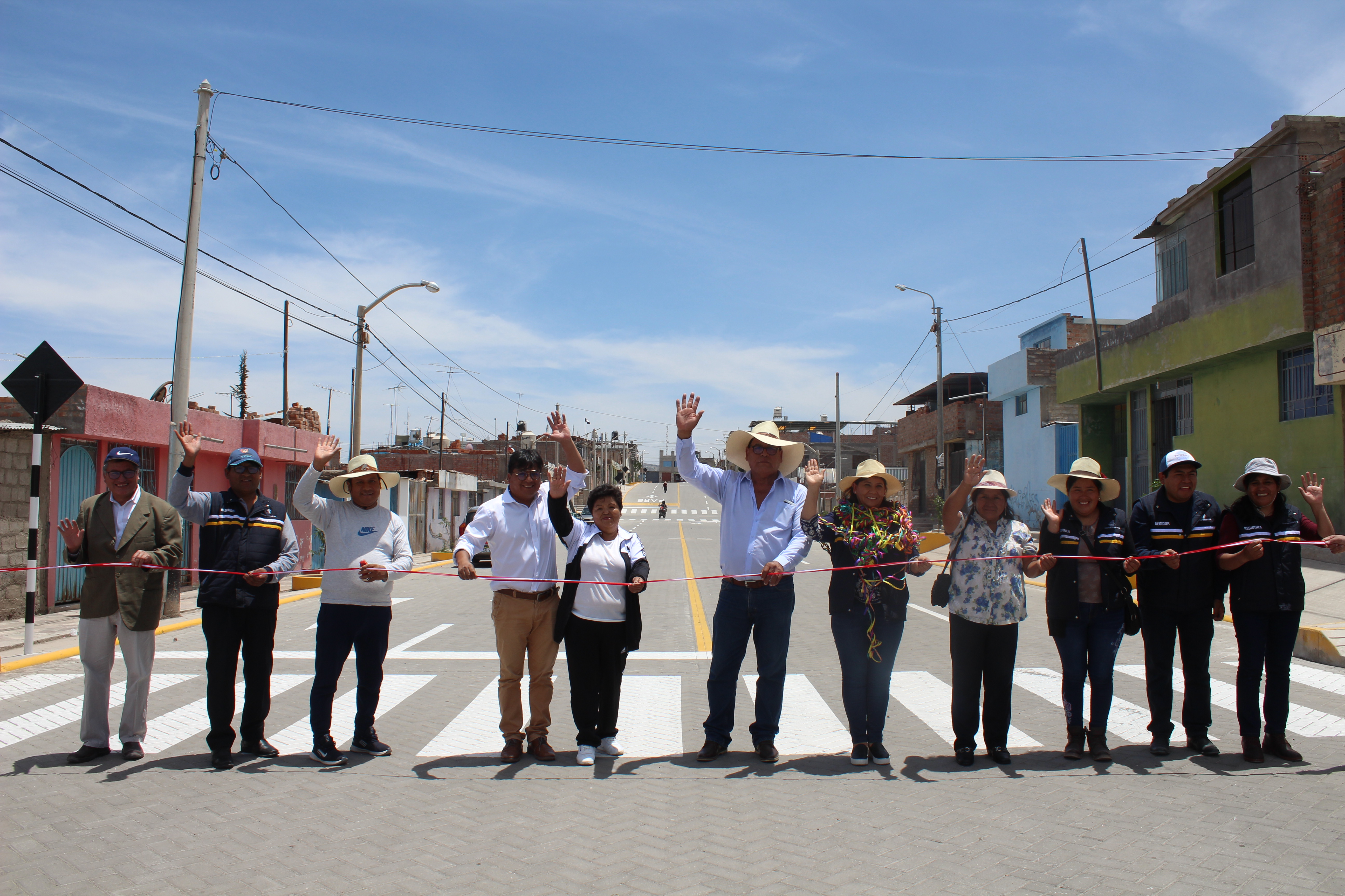 Vecinos del comité 30 y 32 de Ciudad de Dios cuentan con nuevas pistas, bermas y veredas