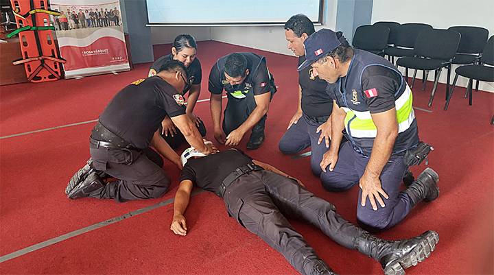 Actualizan conocimientos para atención de emergencias en cuerpo de serenazgo de Huacho, Végueta y Carquín