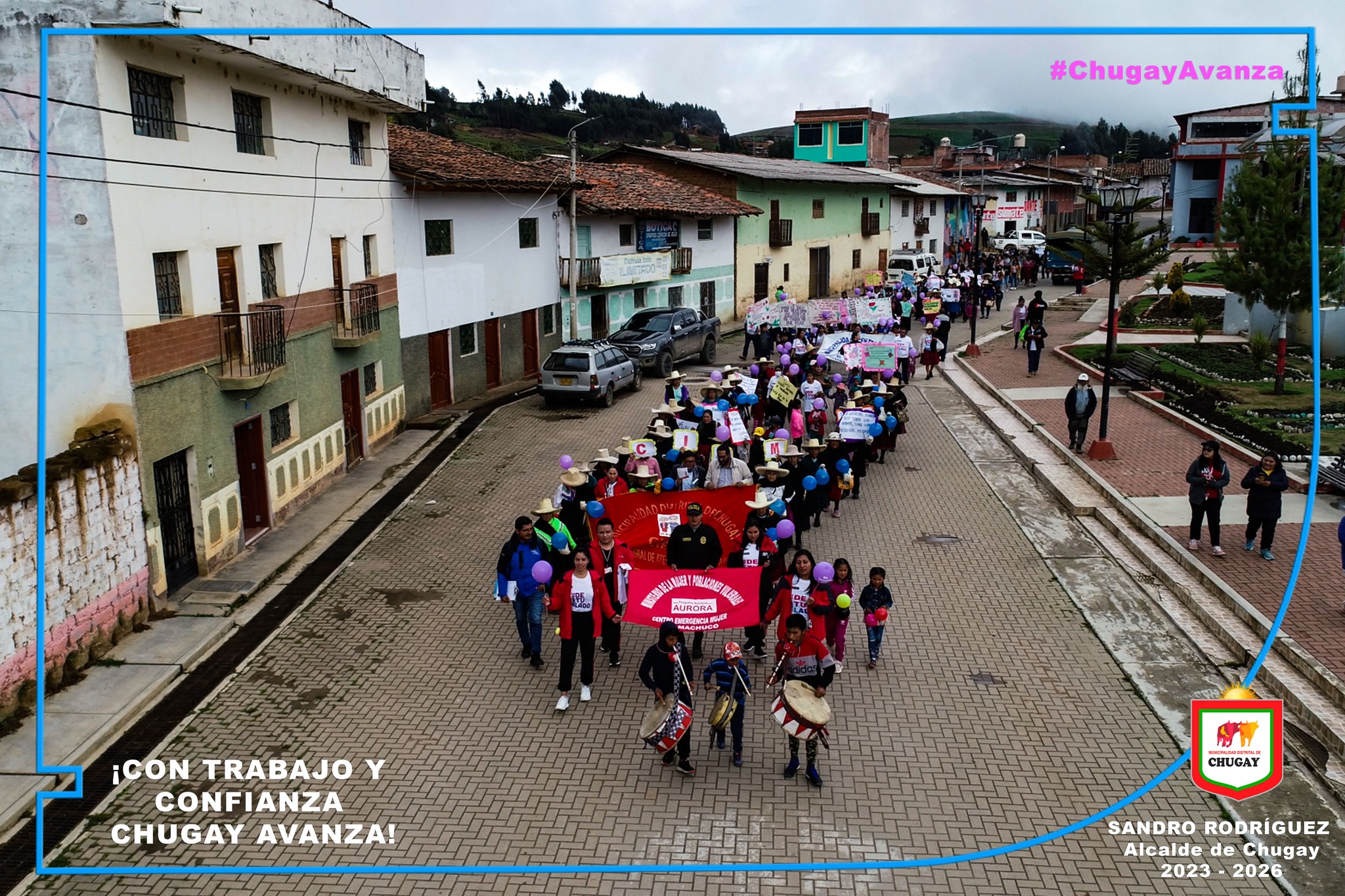 El día de hoy Miércoles 08 de Marzo se llevó a cabo la ceremonia por el día Internacional de la mujer, en el complejo deportivo de Chugay Centro.