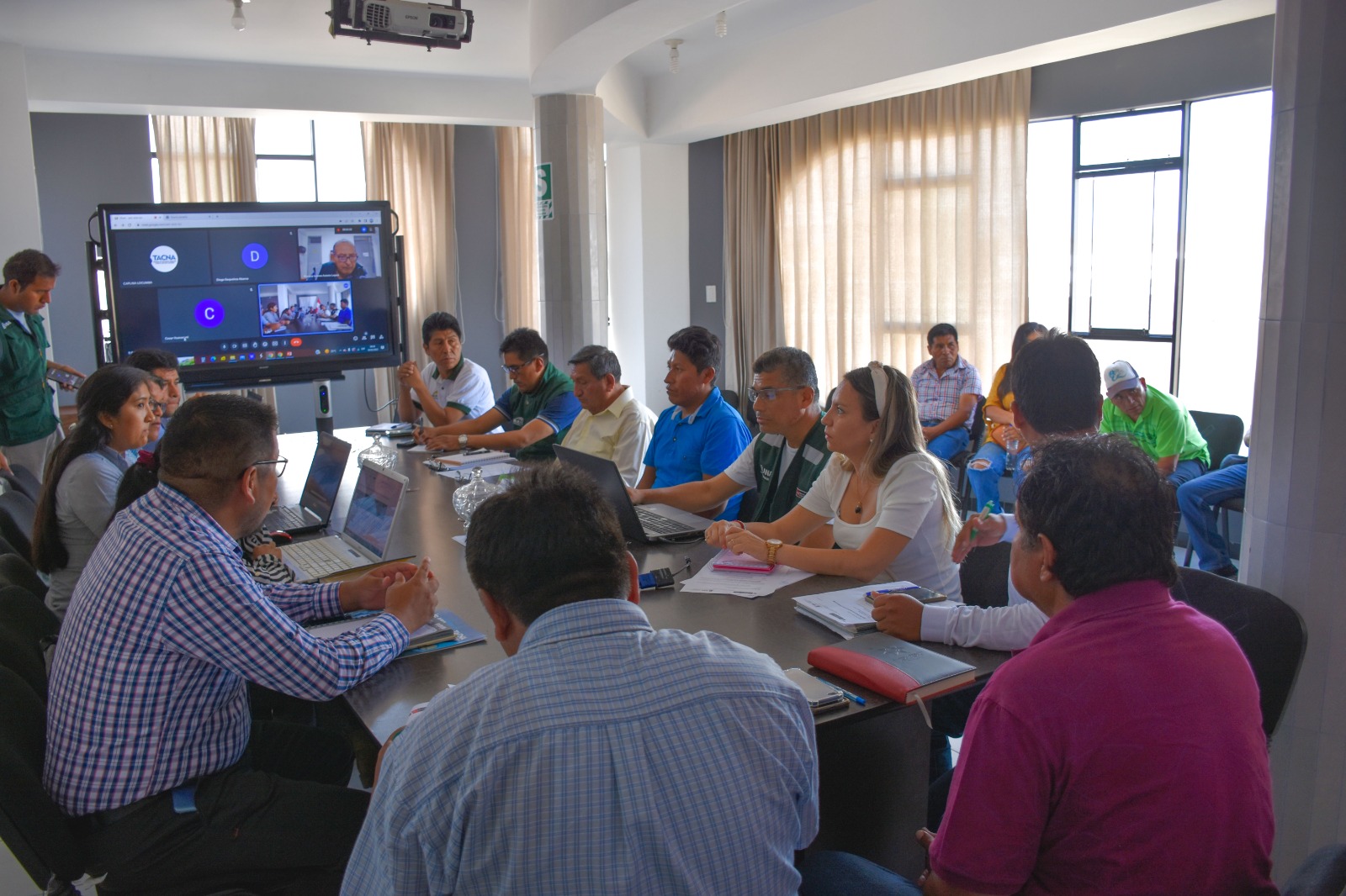 Realizan reunión técnica para desarrollar proyectos hídricos en Ancomarca y Alto Perú