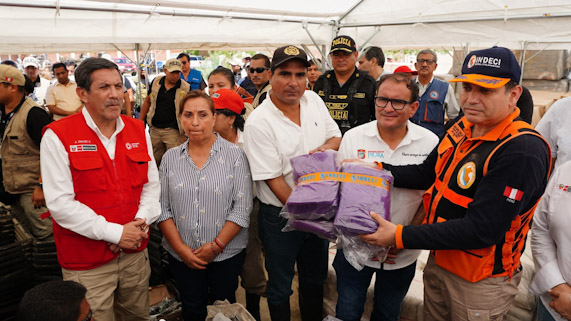 Gobernador: “Los grandes problemas de Piura son la falta de drenajes pluviales y el manejo integral del río”