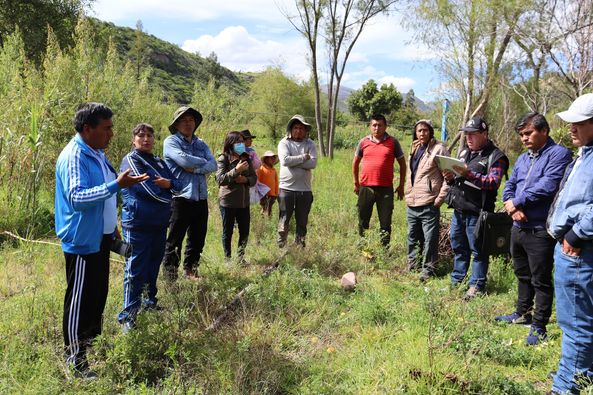 Reunión con los vecinos del Valle Huatatas