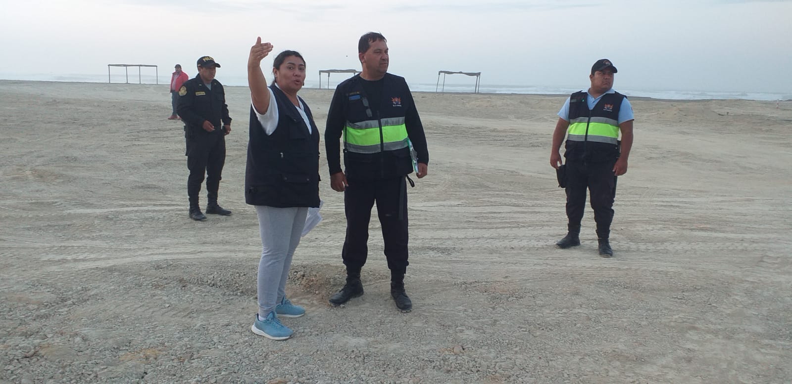 Municipalidad Provincial Realizó Trabajos De Limpieza En Balnearios Mar y Sol