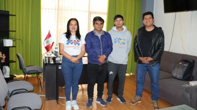 Reunión con los representantes de la Asociación Civil Voluntades Ayacucho