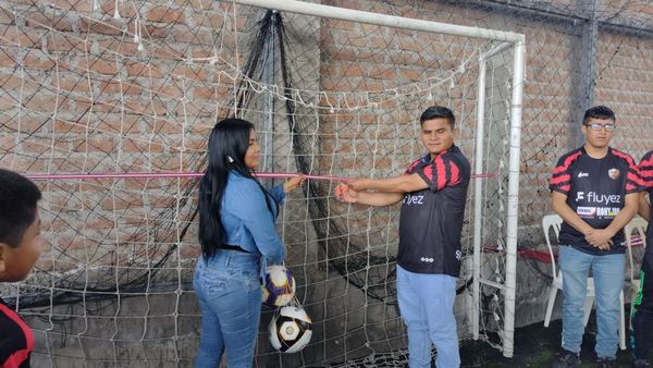 Inauguración de actividades deportivas para los niños y niñas.