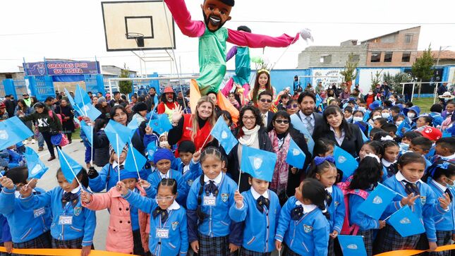Ministra de Cultura en Junín: "Se implementarán bibliotecas escolares a nivel nacional"