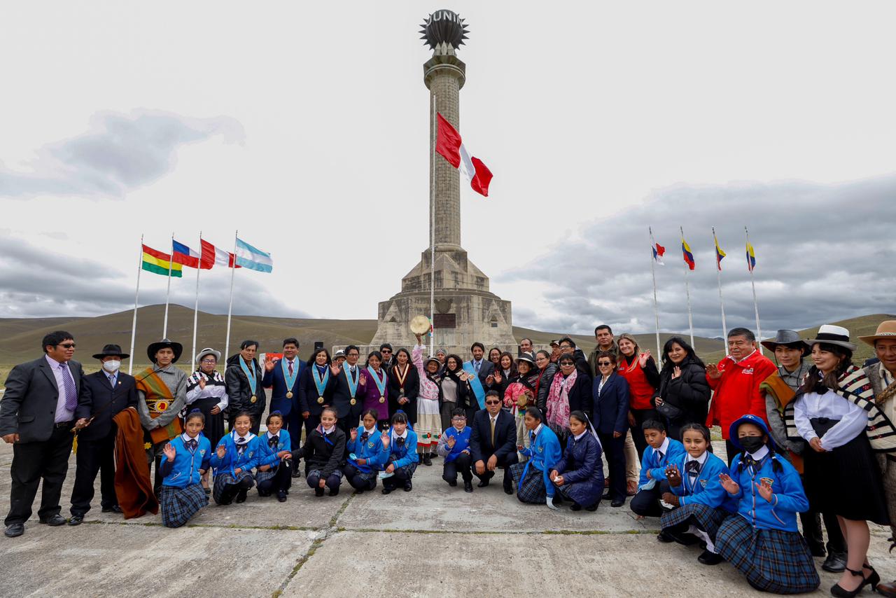 Ministra de Cultura en Junín: "Se implementarán bibliotecas escolares a nivel nacional"