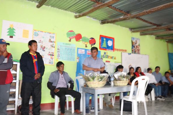 Reunión de la Asociación Pro Vivienda Yanamilla.