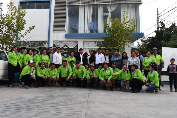 Entrega de EPPS a Personal de Limpieza Publica y Área Verde.