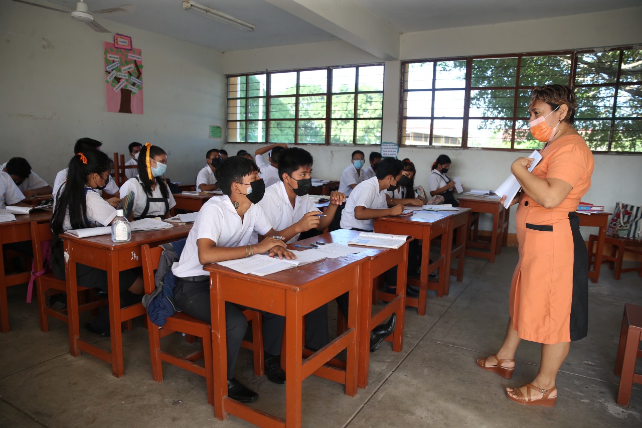 Gobierno anuncia que se restablecerá curso de educación cívica