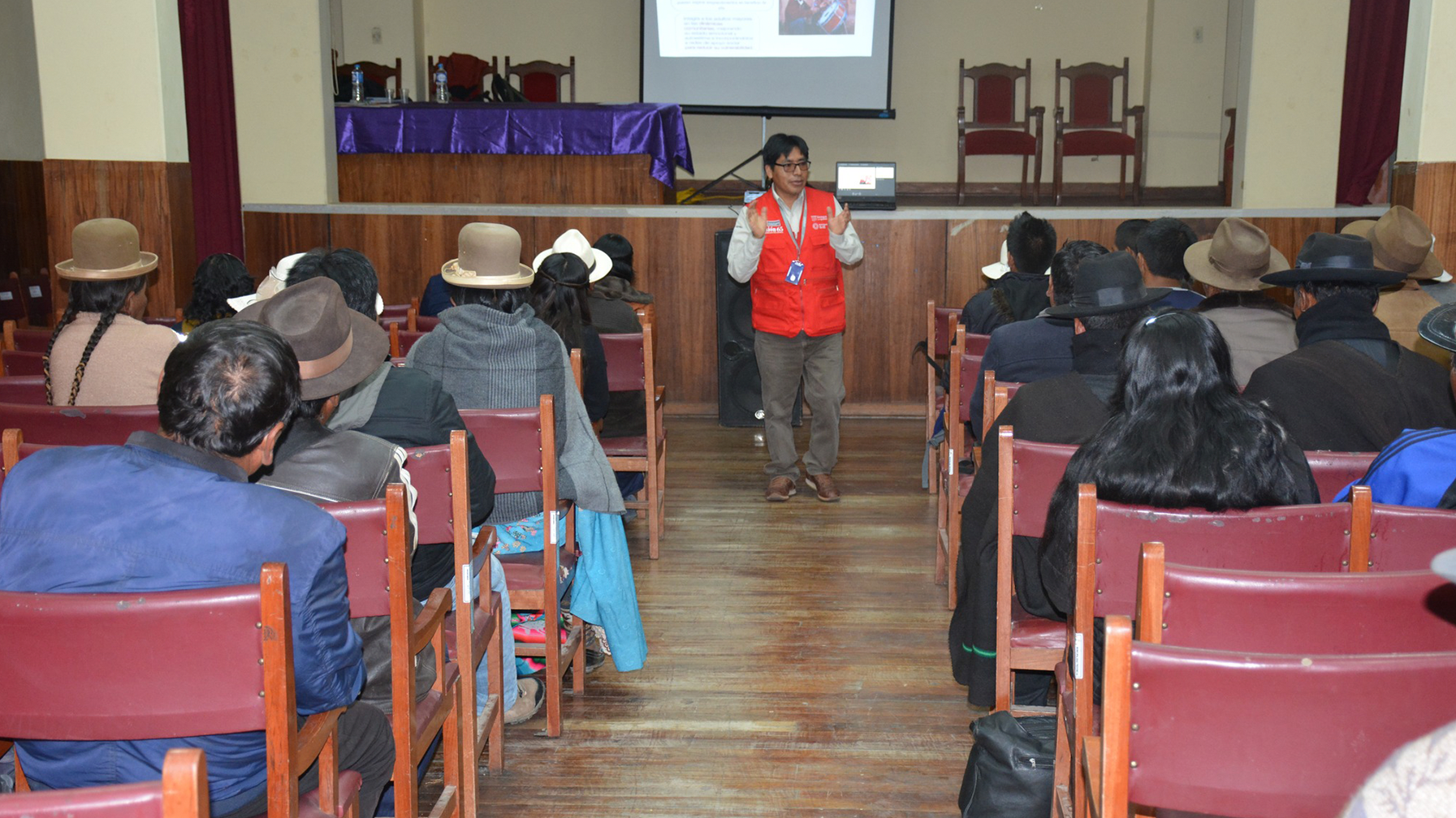Se realizó el taller de capacitación a los actores locales de pensión-65 en la Provincia de Yunguyo