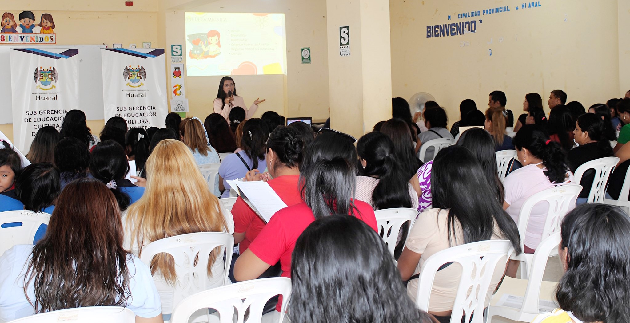 MPH desarrolló taller cómo abordar los desafíos como padres y docentes con niños con autismo y TDAH