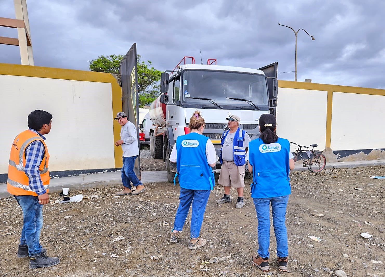 Sunass monitorea abastecimiento alternativo de agua potable