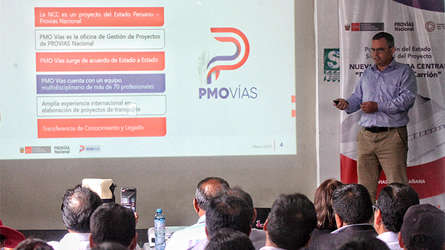 Exponen beneficios del megaproyecto de construcción de la nueva Carretera Central