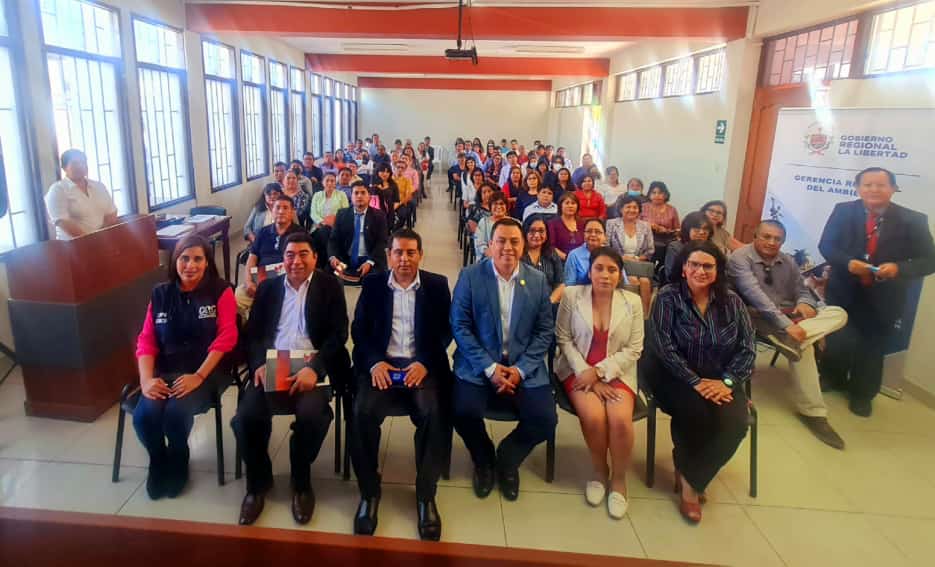 Gore La Libertad reconoce a gobiernos locales y ganadores de proyectos ambientales