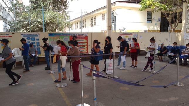 Reducirán las colas en el Hospital Regional gracias a la ampliación del horario para sacar citas médicas