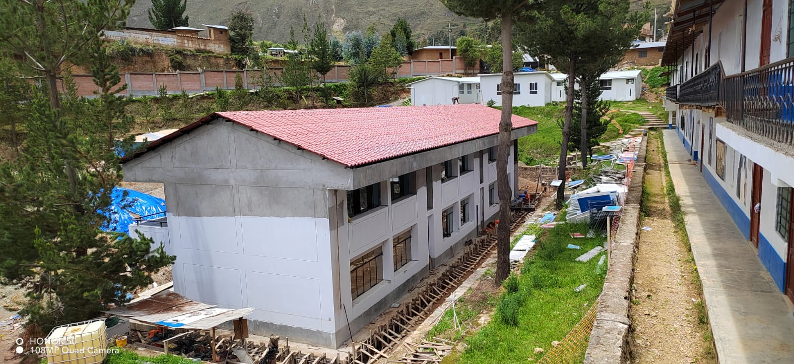 250 alumnos de Buldibuyo estudiarán en moderno y amplio colegio