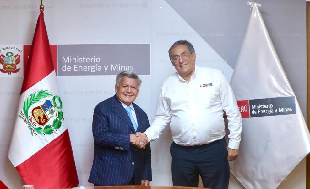 César Acuña: “Con MINEM vamos hacer obras para masificar gas natural en la libertad”