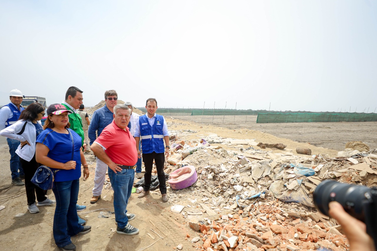 Trabajo conjunto evitará que vía de evitamiento siga invadida por basura
