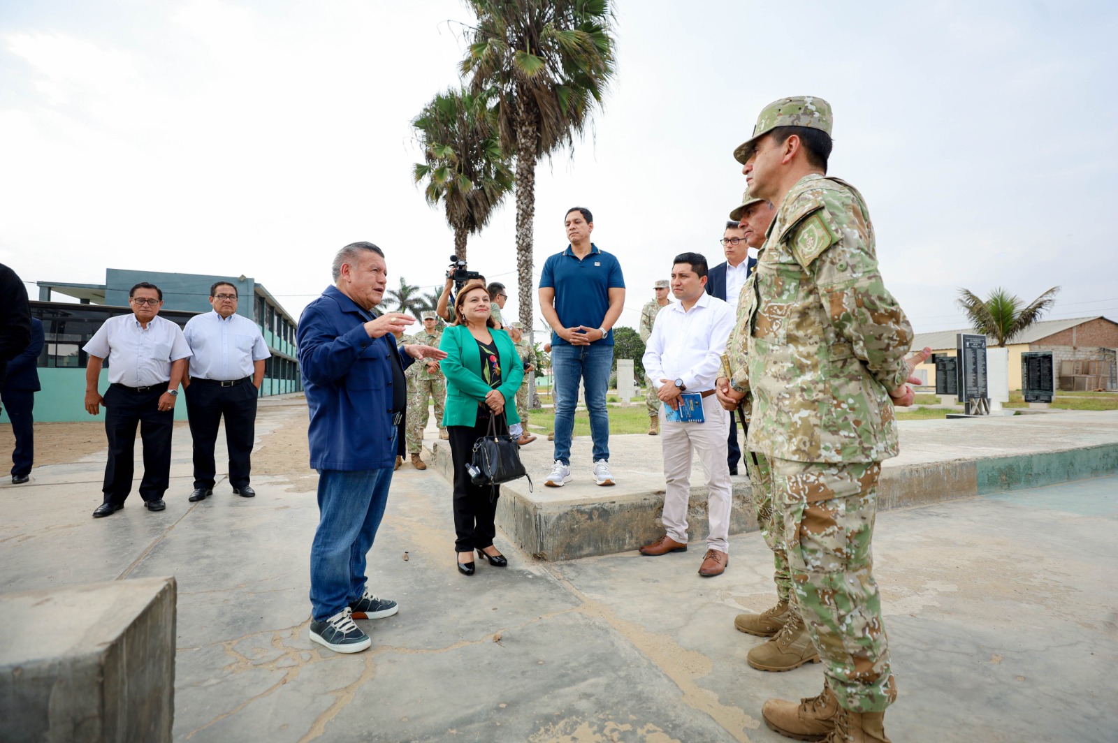 GORE-La Libertad otorga apoyo al colegio militar “Gran Mariscal Ramón Castilla”