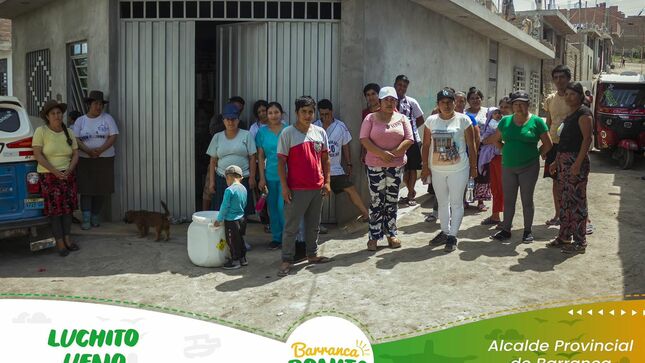 La Familia es Benefician con Agua Potable